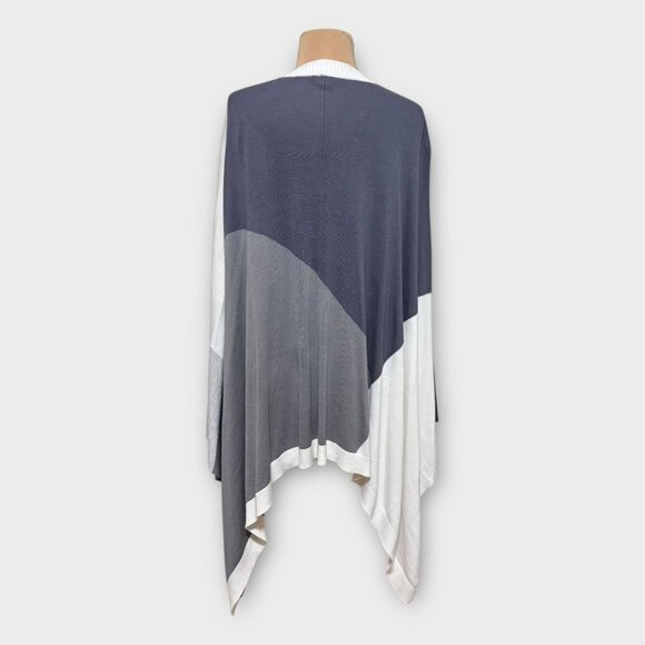 Lululemon Hatha Wrap OS Nebula Raceway Grey White Shawl Worn 1x Cozy Travel - Picture 4 of 10